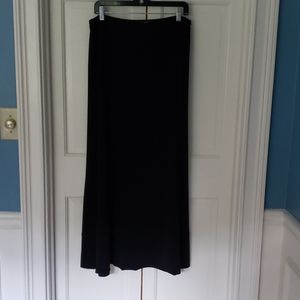 Black maxi skirt w/side slit (wrinkle free)